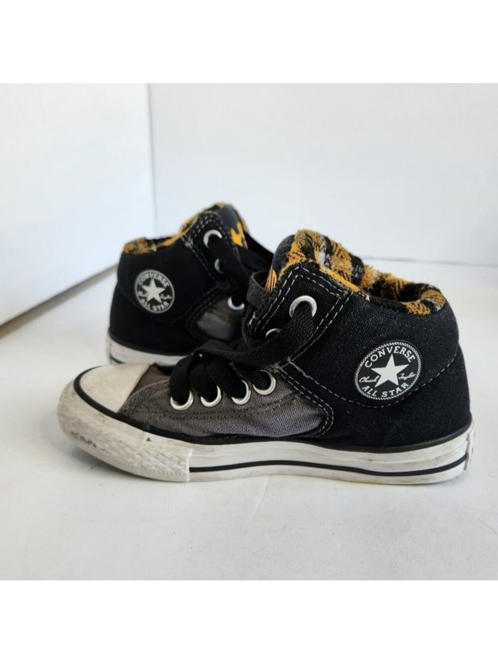 Converse Kids Black Gray Hi Top Sneakers Shoes Yellow Plaid Skater School 11